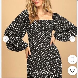 Lulus floral dress size xs